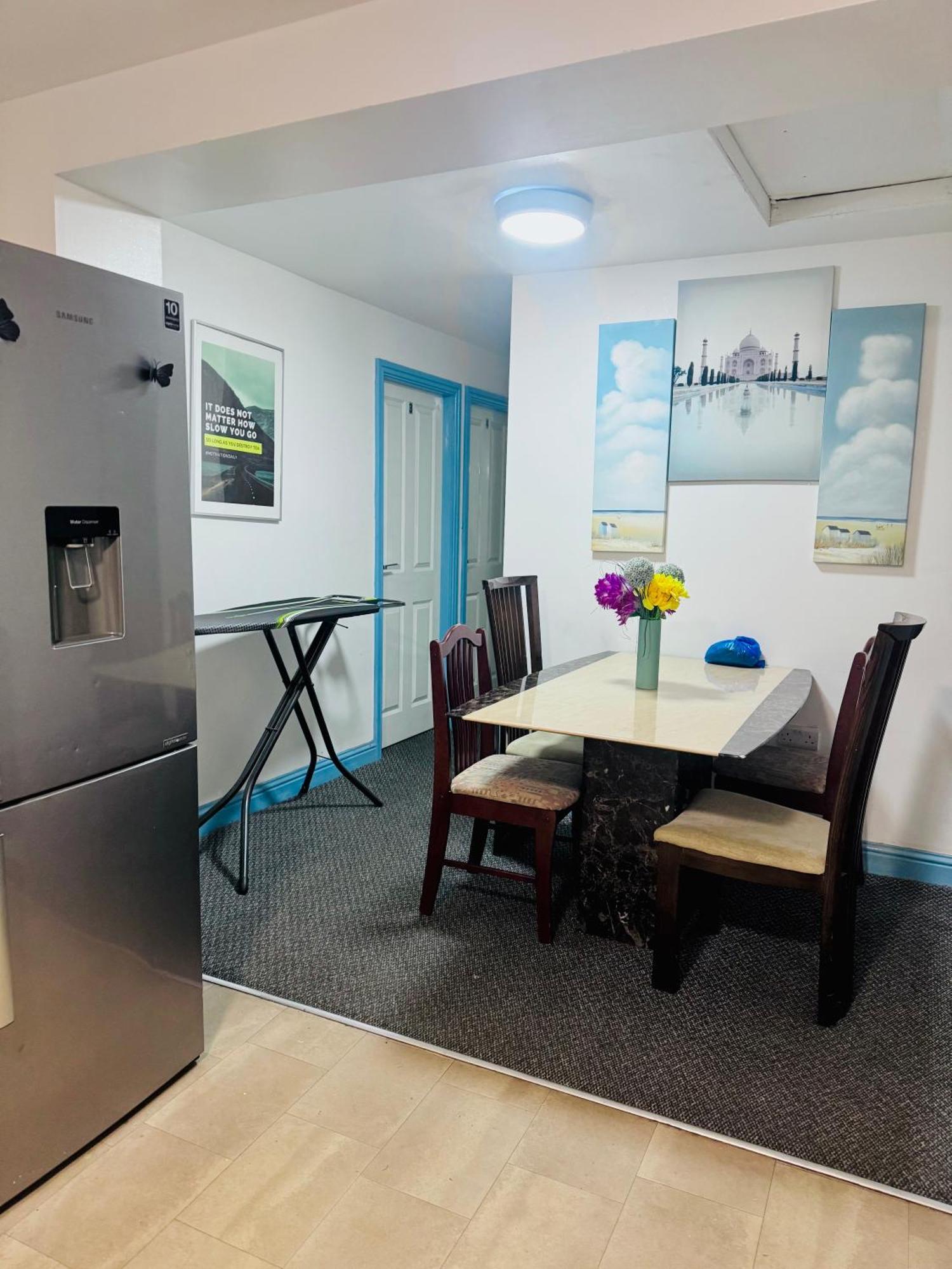 Unique Private Rooms Bolton Luaran gambar