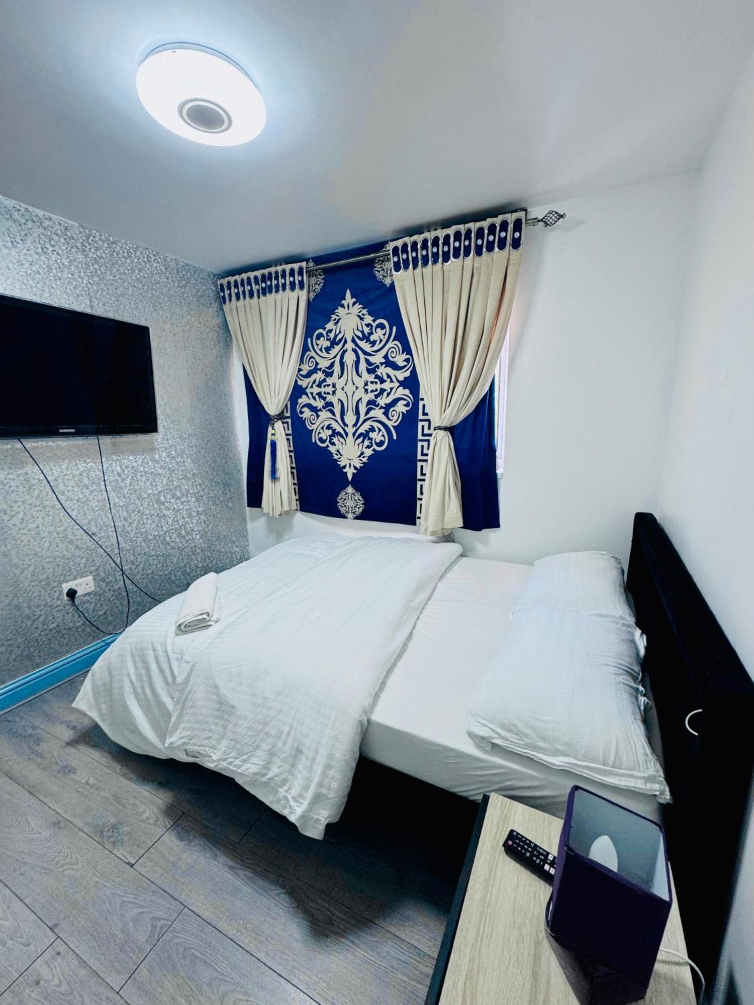Unique Private Rooms Bolton Luaran gambar