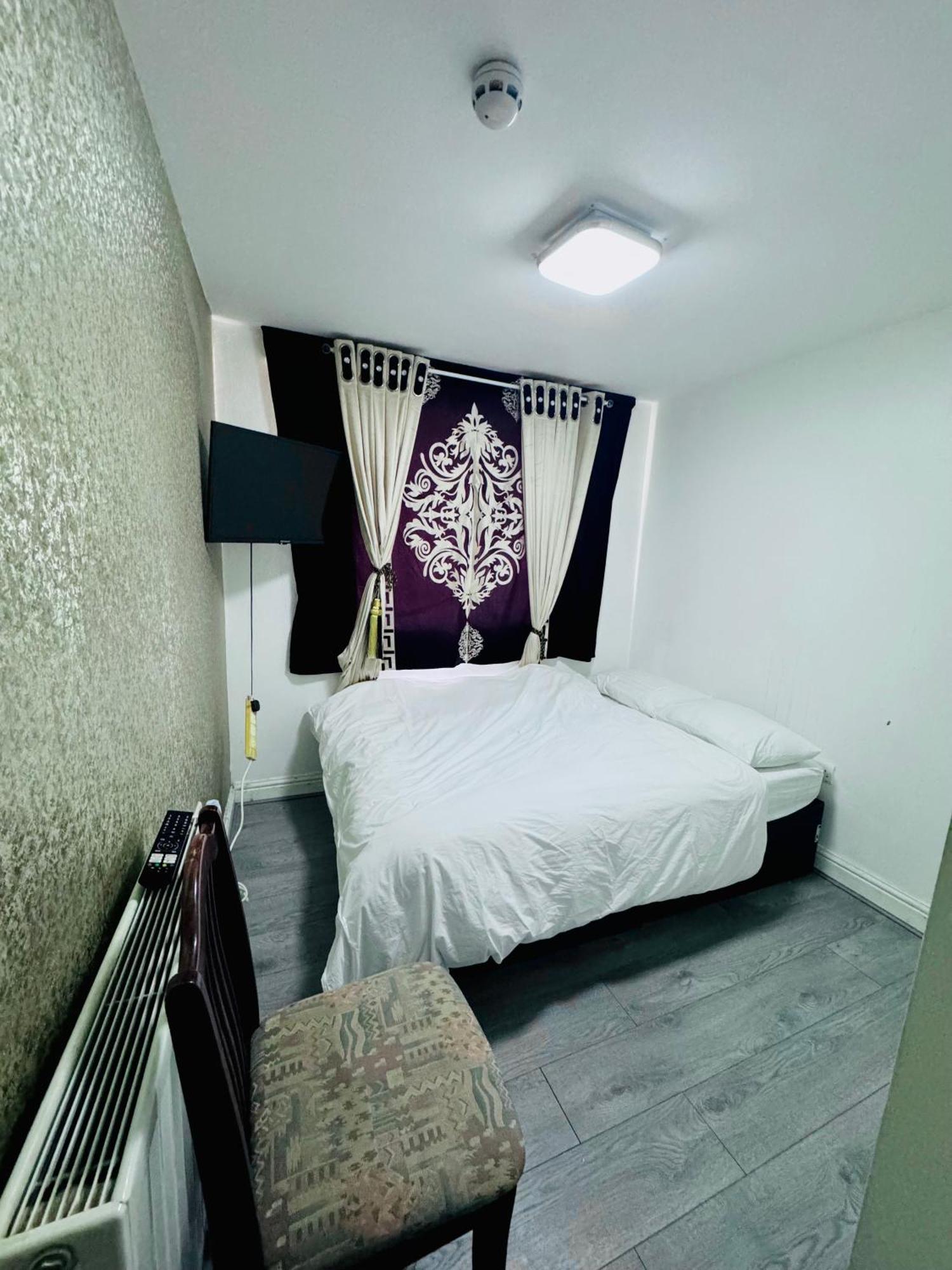Unique Private Rooms Bolton Luaran gambar